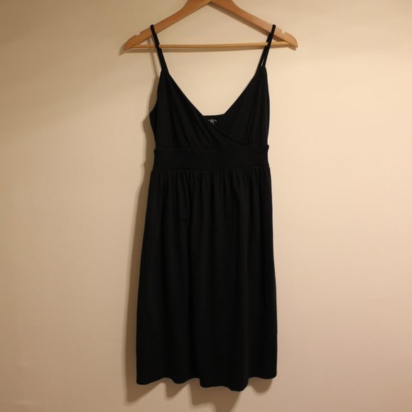 Old Navy Black Sleeveless Dress - Picture 1 of 6